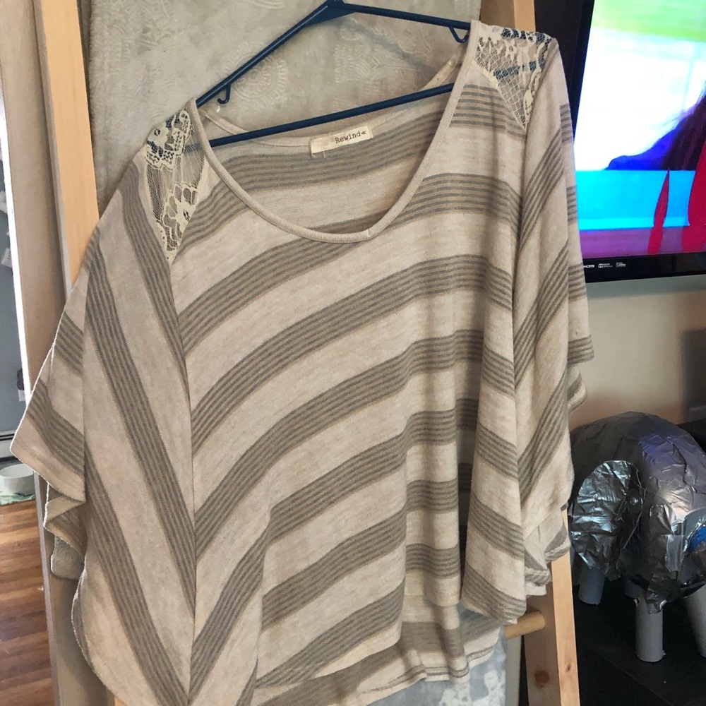 Rewind blouse gently used size xl